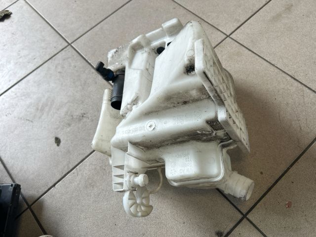 bontott VW POLO V Ablakmosó Tartály