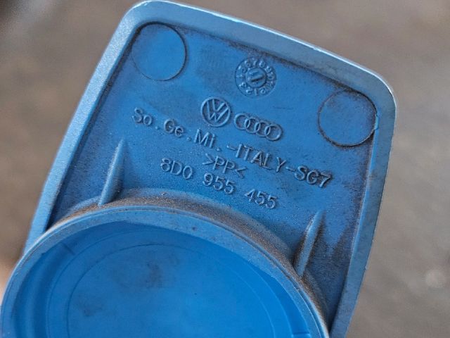 bontott VW POLO V Ablakmosótartály Betöltő