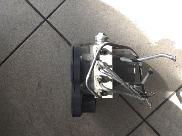 bontott VW POLO V ABS Kocka