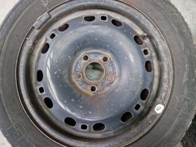 bontott VW POLO V Acélfelni Szett Gumival