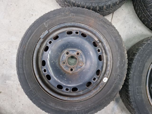 bontott VW POLO V Acélfelni Szett Gumival