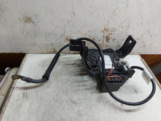 bontott VW POLO V Akkumulátor Saru Elektronikával