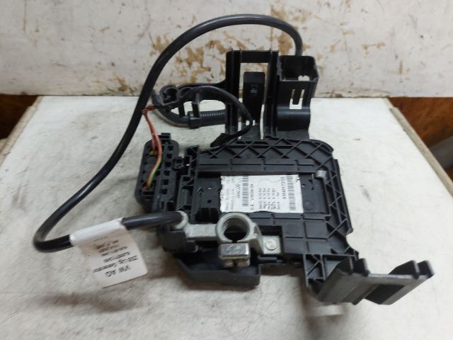 bontott VW POLO V Akkumulátor Saru Elektronikával