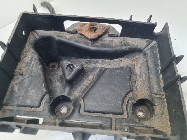 bontott VW POLO V Akkumulátor Tartó