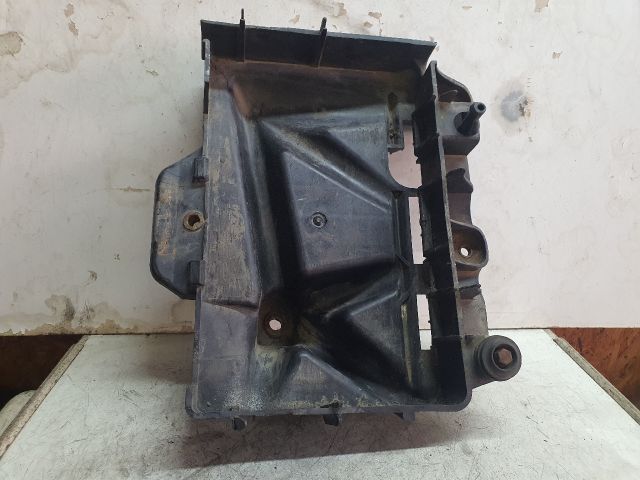 bontott VW POLO V Akkumulátor Tartó