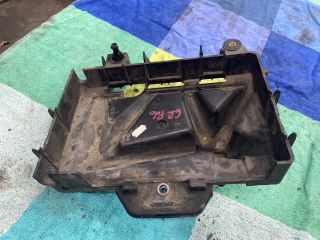 bontott VW POLO V Akkumulátor Tartó