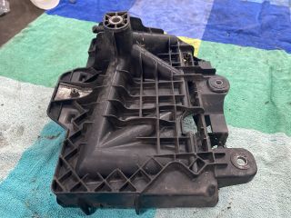 bontott VW POLO V Akkumulátor Tartó