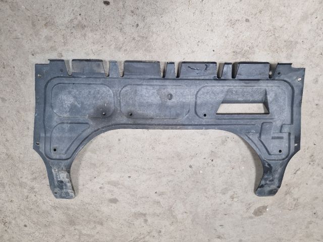 bontott VW POLO V Alsó Motorburkolat