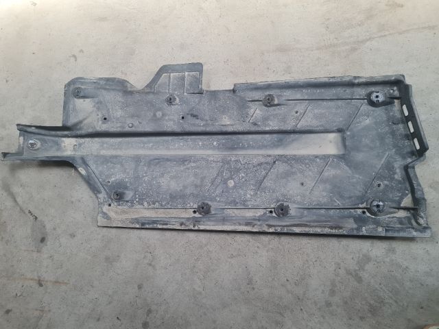 bontott VW POLO V Alsó Motorburkolat