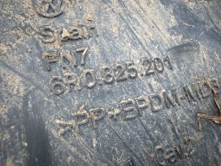 bontott VW POLO V Alsó Padlólemez Burkolat