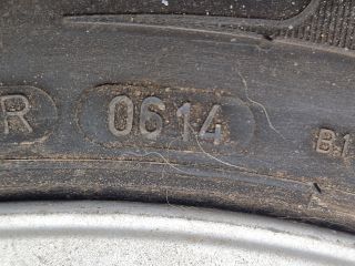 bontott VW POLO V Alufelni Gumival (1 db)