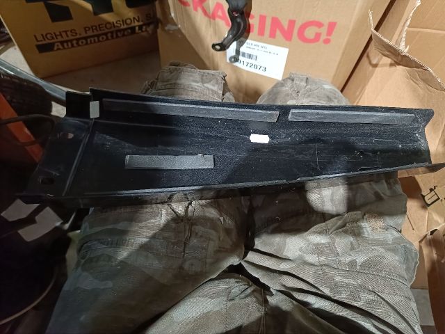 bontott VW POLO V Bal B Oszlop Díszléc