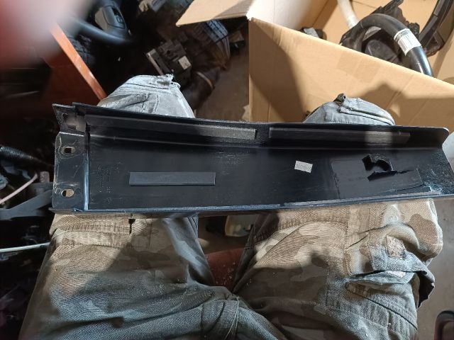 bontott VW POLO V Bal C Oszlop