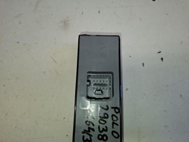 bontott VW POLO V Bal első Ablakemelő Kapcsoló