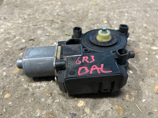 bontott VW POLO V Bal első Ablakemelő Motor