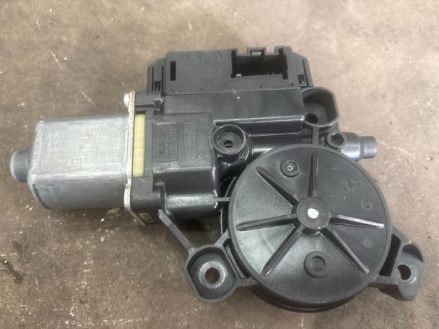 bontott VW POLO V Bal első Ablakemelő Motor