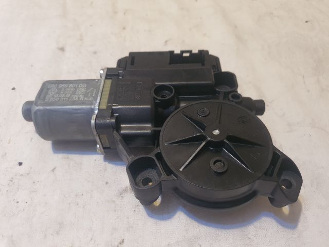 bontott VW POLO V Bal első Ablakemelő Motor