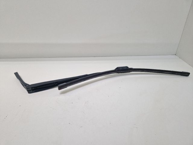 bontott VW POLO V Bal első Ablaktörlő Kar