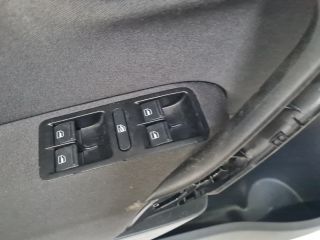 bontott VW POLO V Bal első Ajtó Kárpit