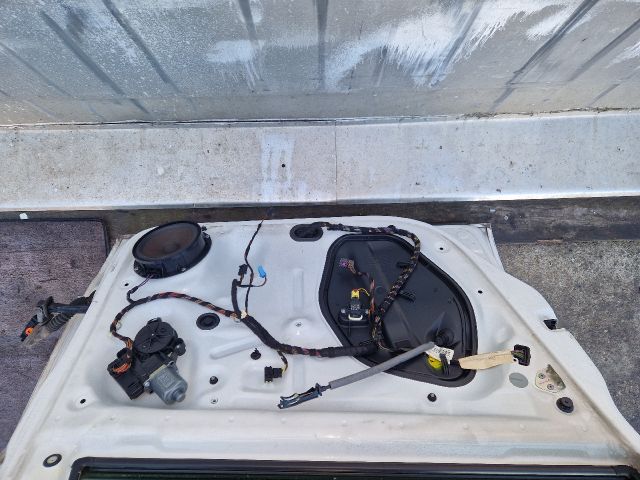 bontott VW POLO V Bal első Ajtó (Részeivel)