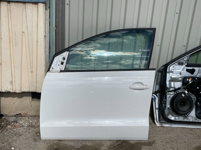 bontott VW POLO V Bal első Ajtó (Részeivel)