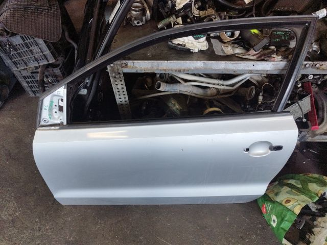 bontott VW POLO V Bal első Ajtó (Üres lemez)