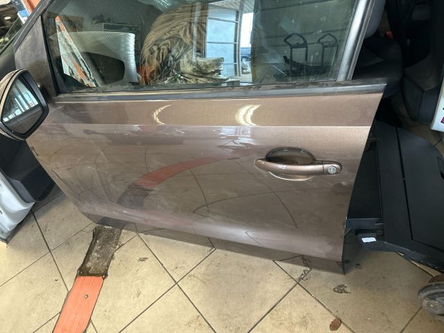 bontott VW POLO V Bal első Ajtó (Üres lemez)