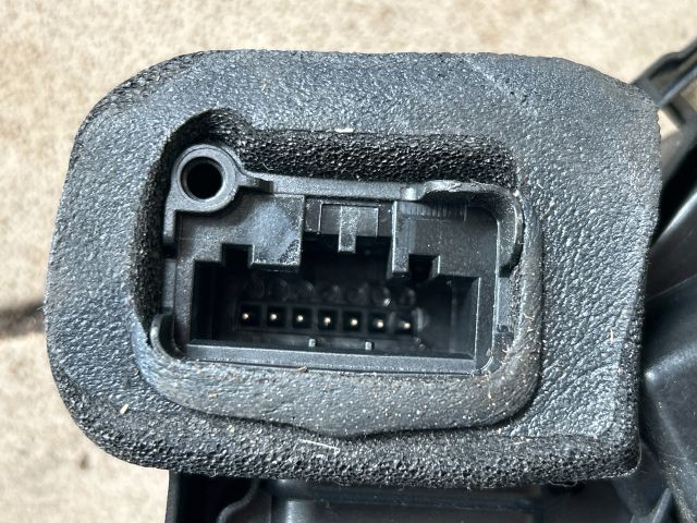 bontott VW POLO V Bal első Ajtózár