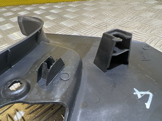 bontott VW POLO V Bal első Belső Küszöb Burkolat