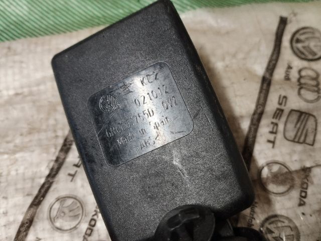 bontott VW POLO V Bal első Biztonsági Öv Csat