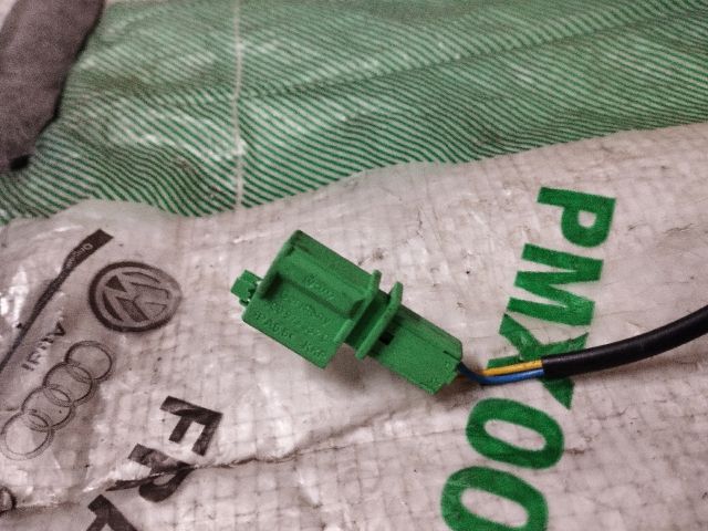 bontott VW POLO V Bal első Biztonsági Öv Csat