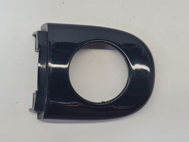 bontott VW POLO V Bal első Kilincs Burkolat