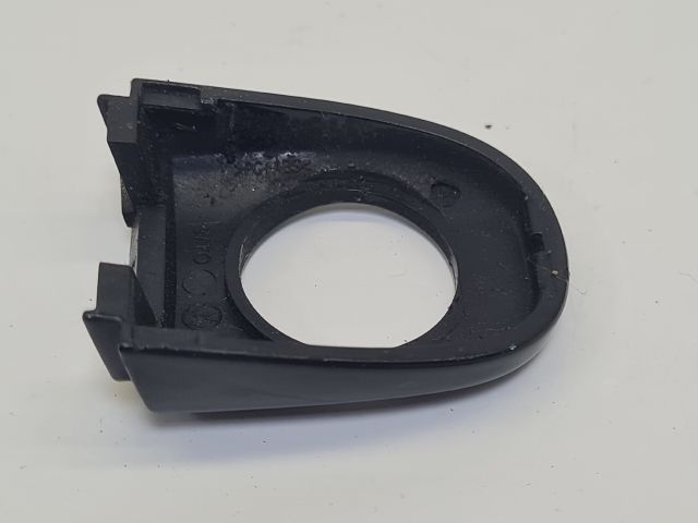 bontott VW POLO V Bal első Kilincs Burkolat