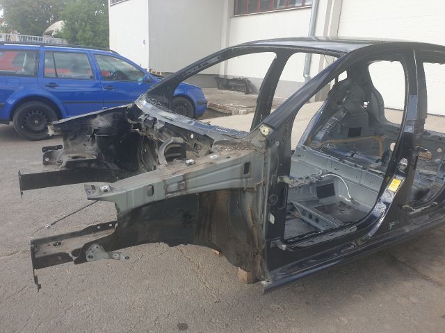 bontott VW POLO V Bal első Negyed Karosszéria Csomag