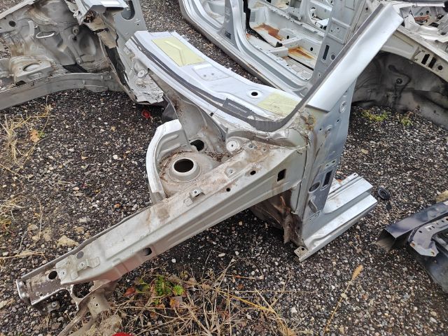 bontott VW POLO V Bal első Negyed Karosszéria Csomag