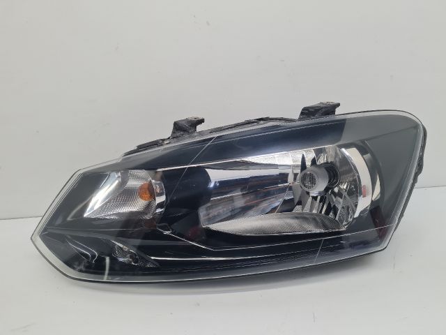 bontott VW POLO V Bal Fényszóró