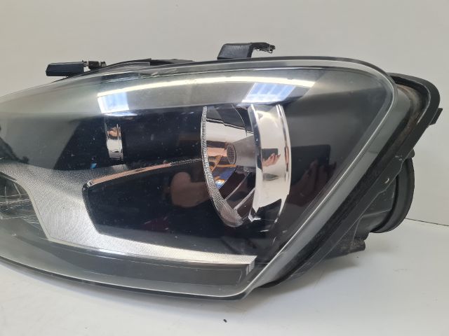 bontott VW POLO V Bal Fényszóró