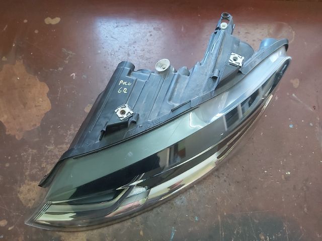 bontott VW POLO V Bal Fényszóró