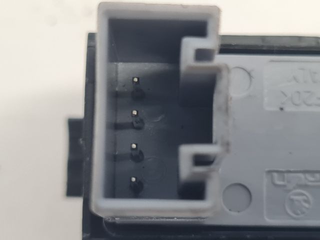 bontott VW POLO V Bal hátsó Ablakemelő Kapcsoló