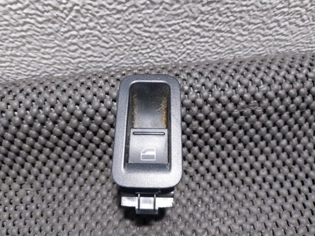 bontott VW POLO V Bal hátsó Ablakemelő Kapcsoló