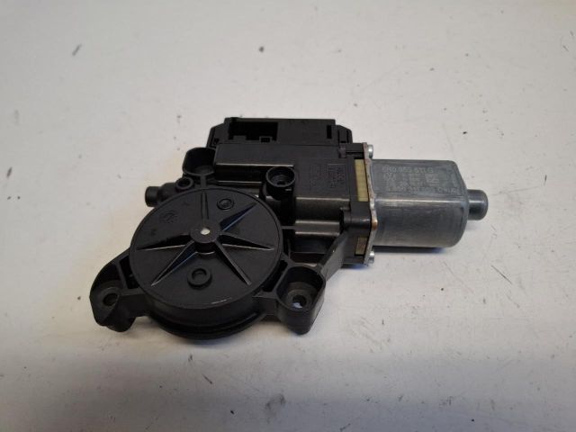 bontott VW POLO V Bal hátsó Ablakemelő Motor