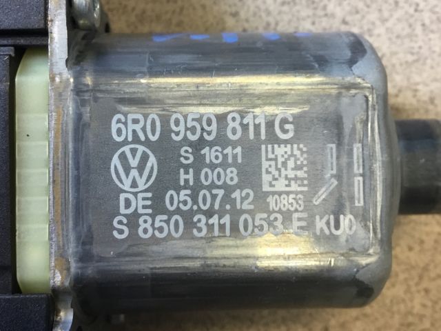 bontott VW POLO V Bal hátsó Ablakemelő Motor