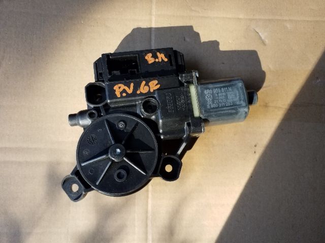 bontott VW POLO V Bal hátsó Ablakemelő Motor