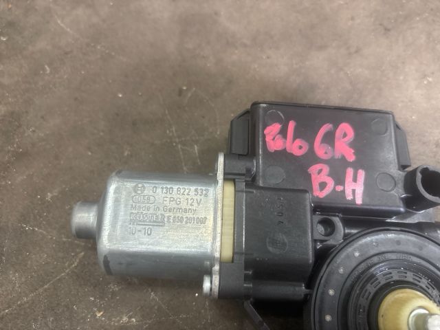 bontott VW POLO V Bal hátsó Ablakemelő Motor