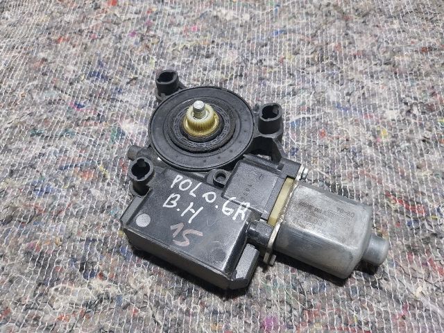 bontott VW POLO V Bal hátsó Ablakemelő Motor