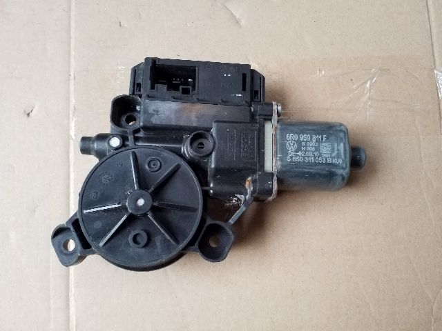 bontott VW POLO V Bal hátsó Ablakemelő Motor