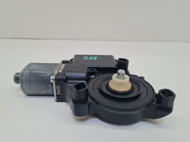 bontott VW POLO V Bal hátsó Ablakemelő Motor