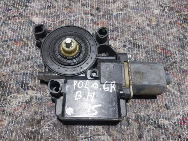 bontott VW POLO V Bal hátsó Ablakemelő Motor