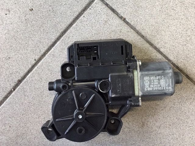 bontott VW POLO V Bal hátsó Ablakemelő Motor