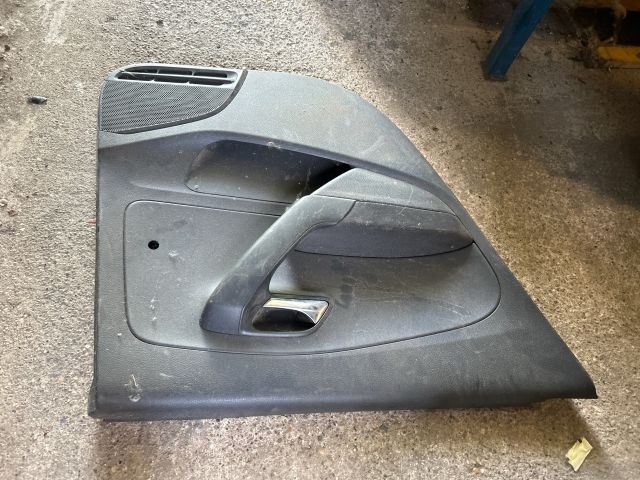 bontott VW POLO V Bal hátsó Ajtó Kárpit